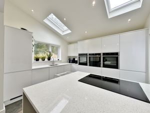 Photo 11- click for photo gallery